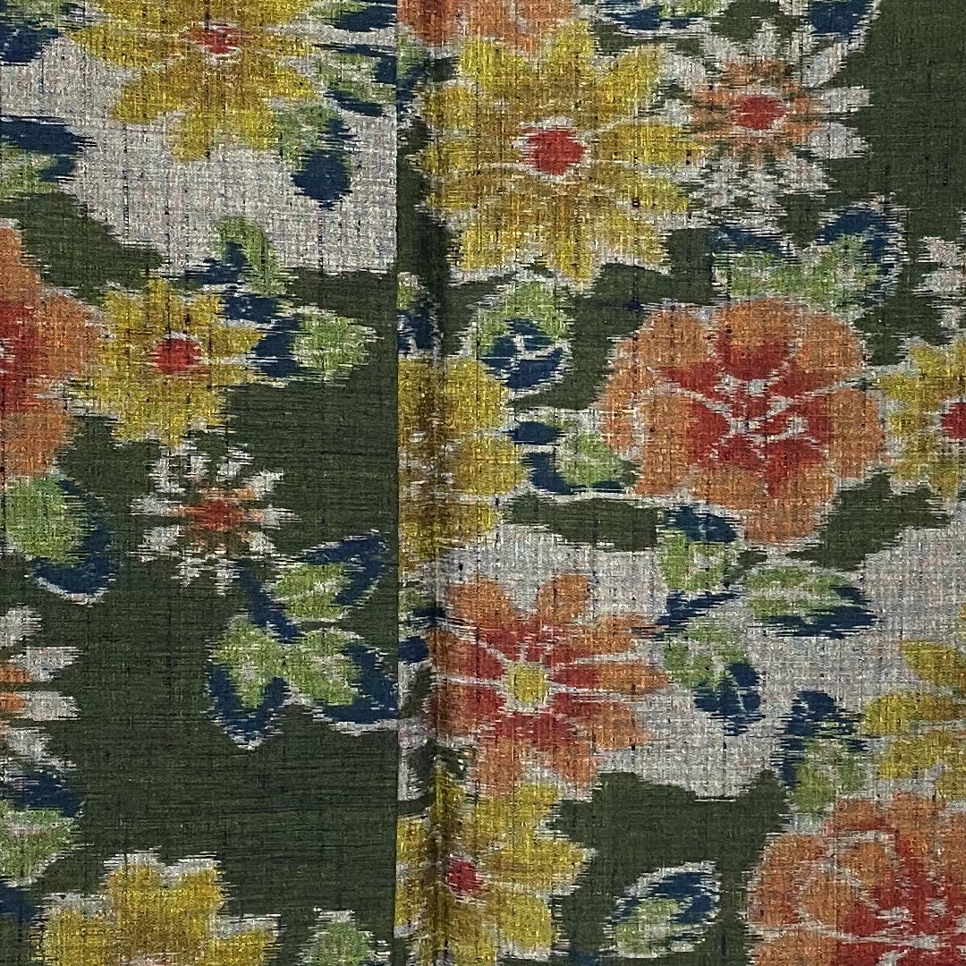 紬 身丈151.5cm 裄丈61.5cm 草花 正絹 美品 袷 濃緑 1116000153219