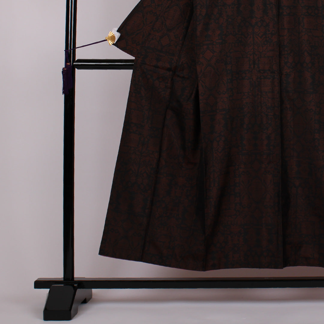 Oshima Tsumugi, Length 153cm, Sleeve length 63cm, Geometric, Pure silk, Excellent condition, Lined, Black, 1116000223210